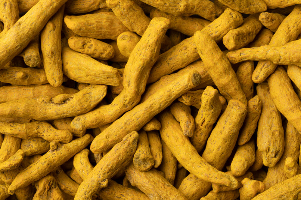 Dried yellow turmeric