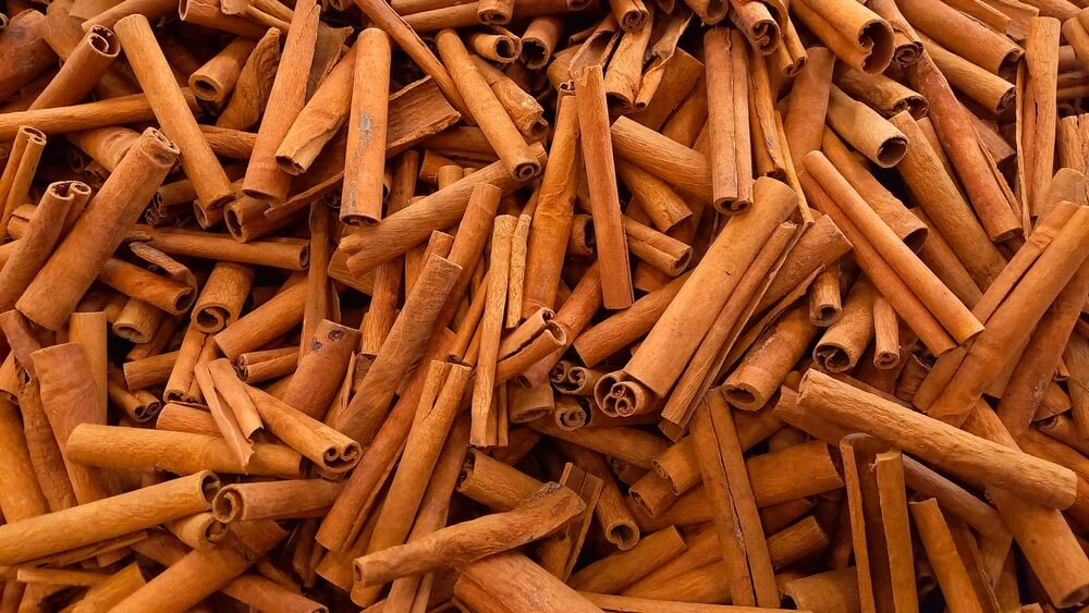 cinnamon sticks